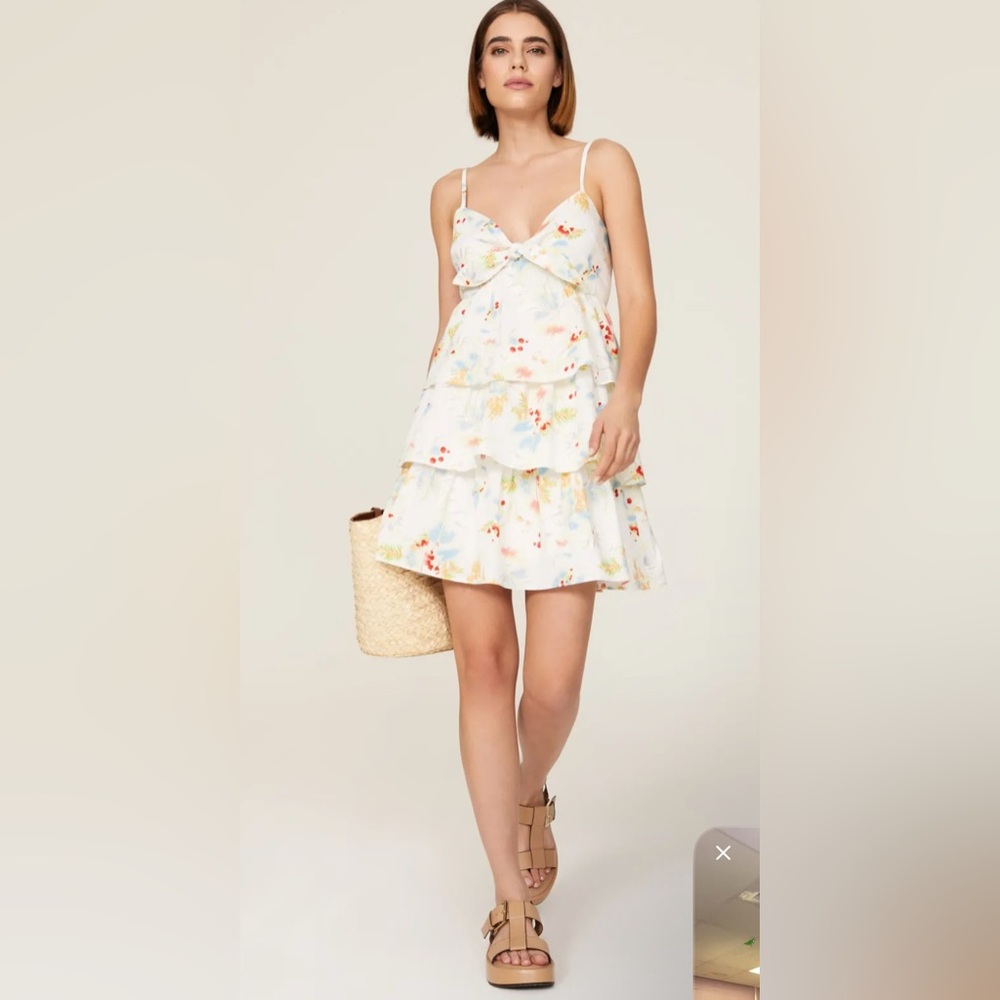 $350 Peter Som Floral White tiered Dress rent the runway Sz 10